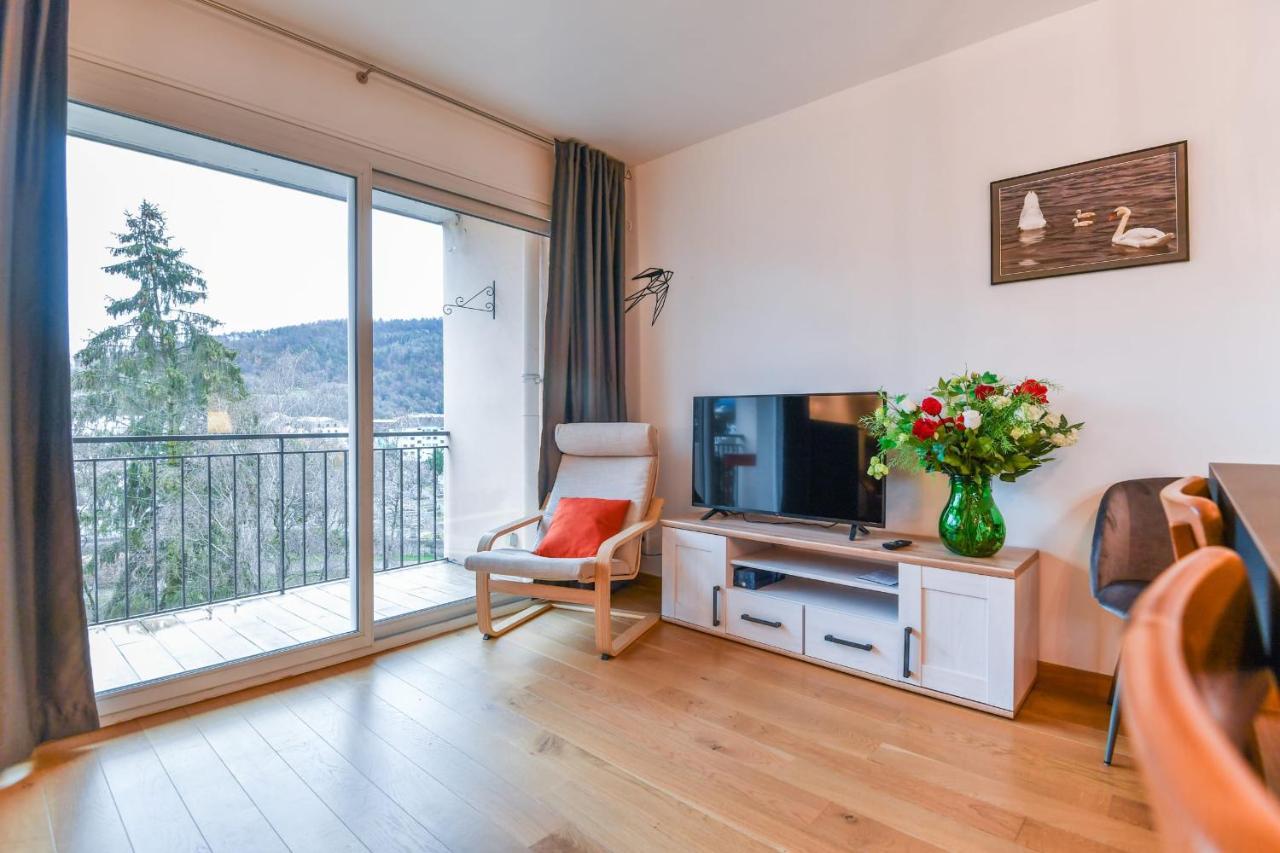 Nice Apartment With Balcony Very Close To The City Center Анси Экстерьер фото